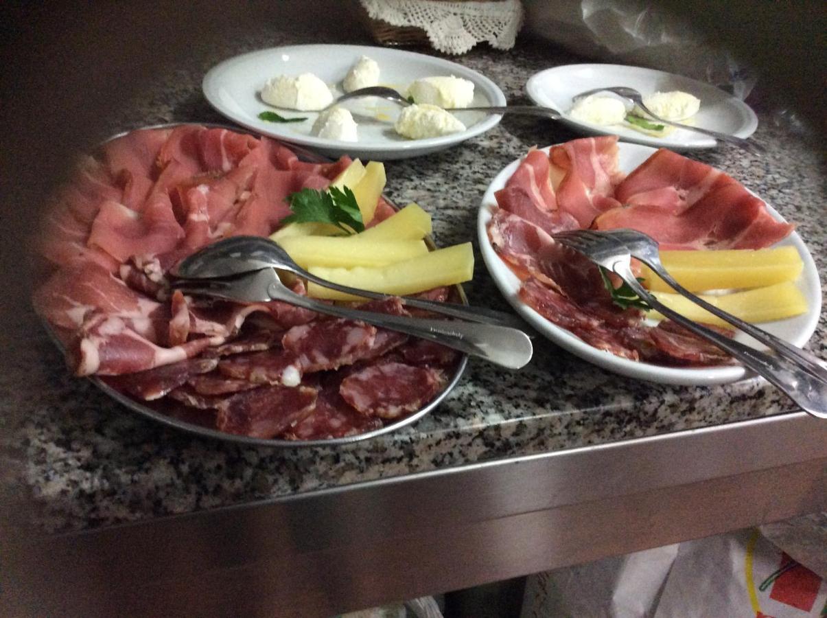 Tenuta Don Ballore Galtellì Eksteriør bilde